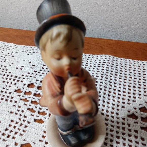 Vintage Napco Figurine Boy Playing Flute - Picture 2 of 7